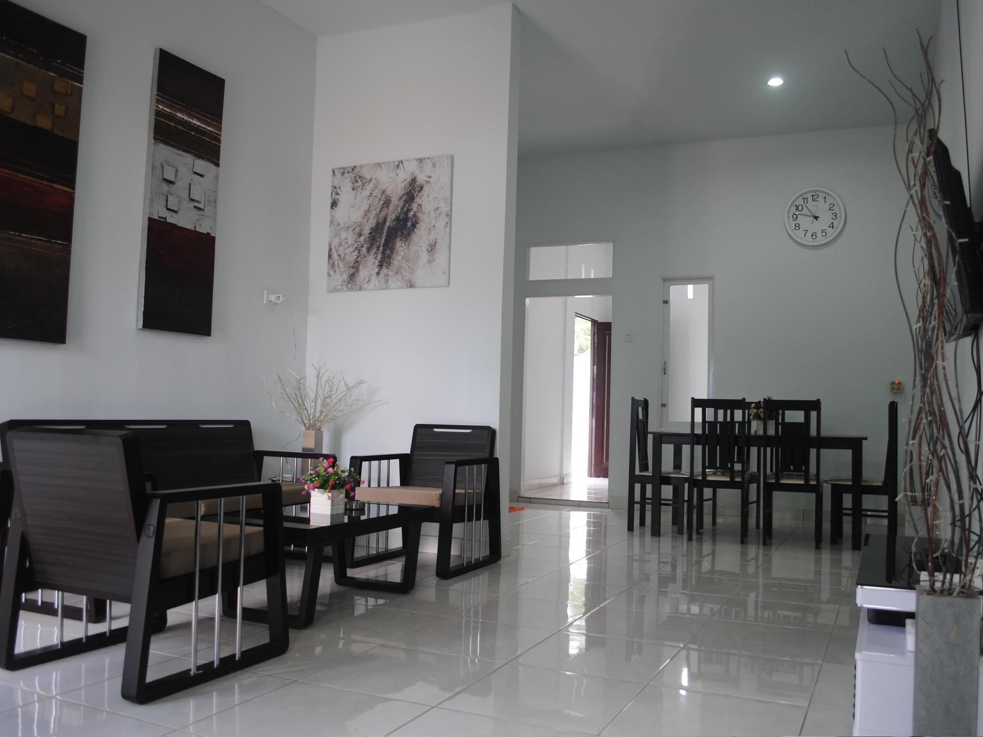 Golden Hawaii Villa Singkawang Exteriér fotografie